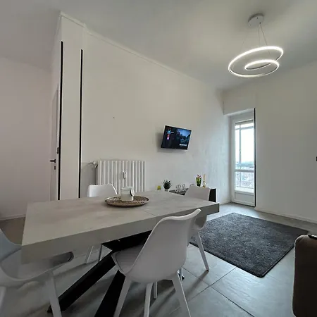 Metro Bengasi Sotto Casa, Turin Appartamento Moncalieri