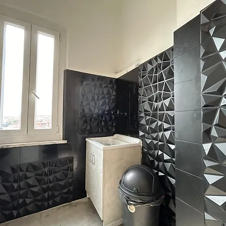 Appartement Metro Bengasi Capolinea