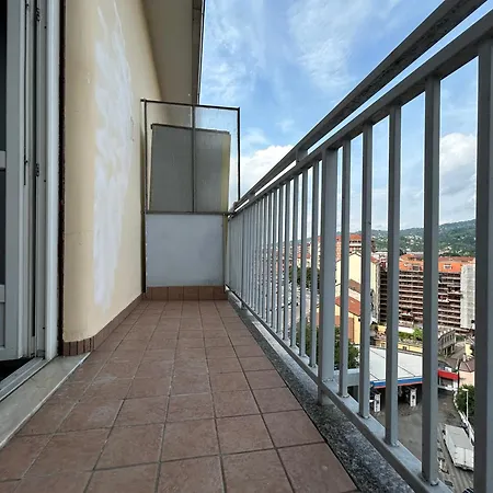 Metro Bengasi Capolinea Apartament *